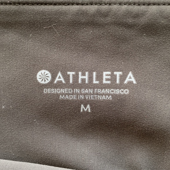 Athleta Olive Green Stellar Crop Pants Size Medium - Picture 5 of 10